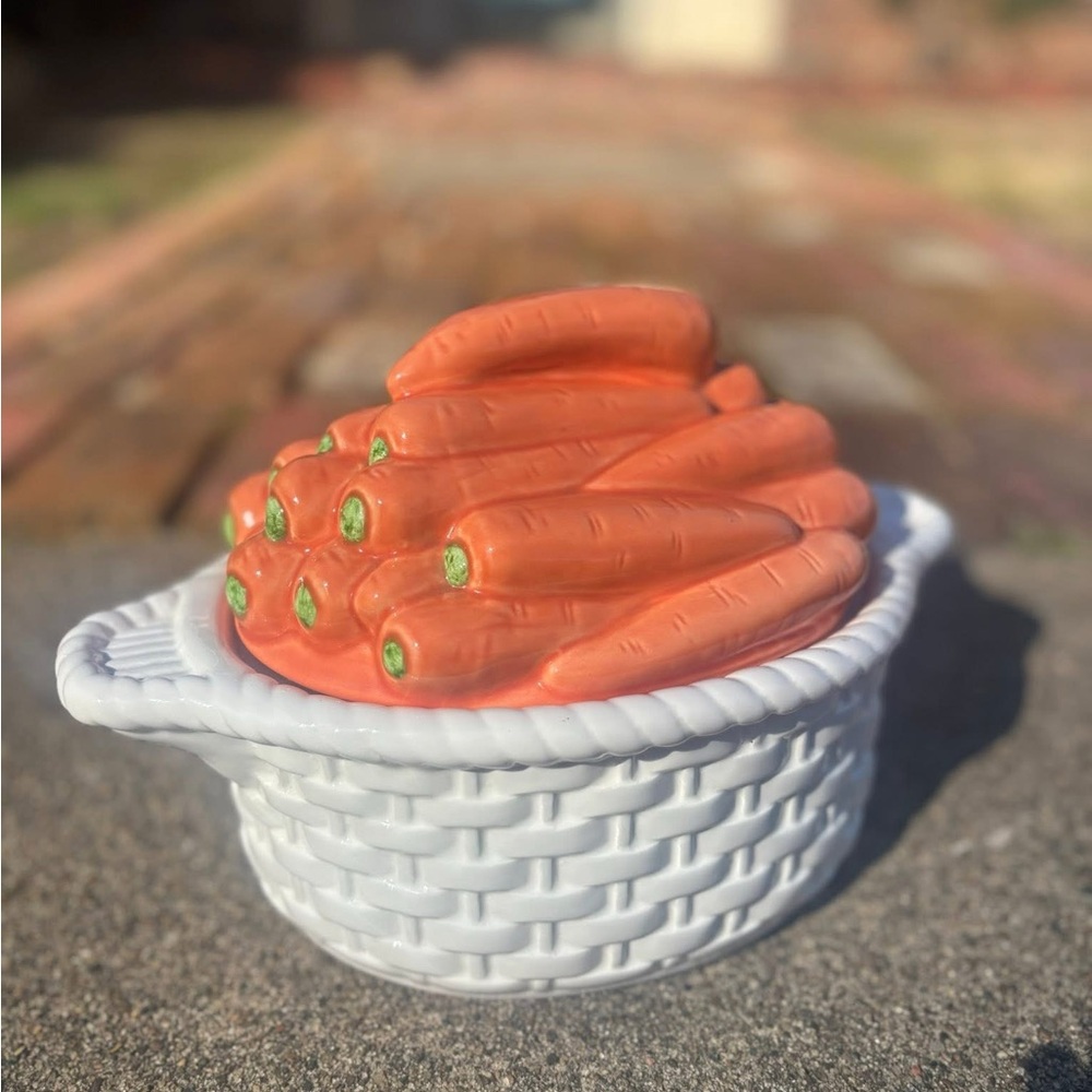 1970s Vintage Carrot and basket weave Tureen